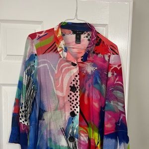 Ali Miles multi colored top. Size L